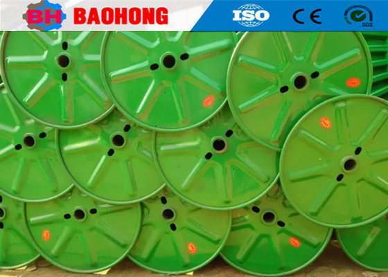 Carrete de cable de acero acanalado Bobbin Stranding Machine For Pipes de una sola capa